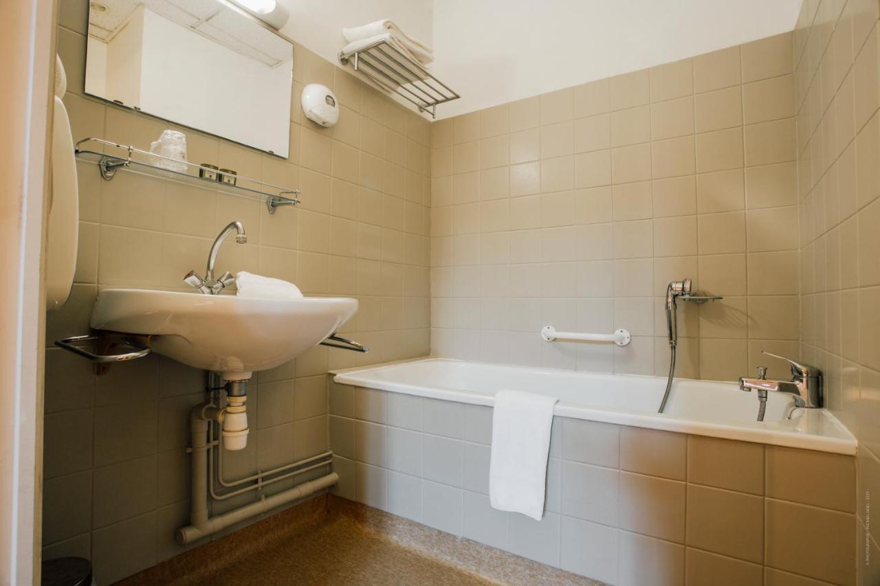 Logis Hotel Saint Clair Albi Dış mekan fotoğraf